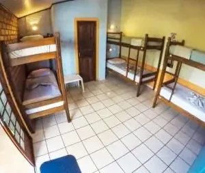 HI-Hostel-Bonito-Dormitório-Feminino-1.jpg